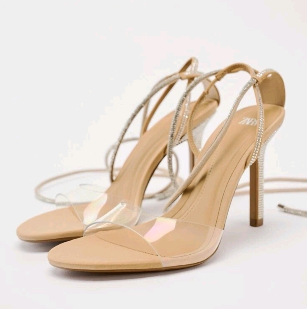 New Zara Sz 8, EUR 39 VINYL SANDALS WITH SHINY DETAILS